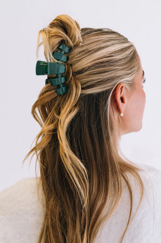 Classic Shimmer Green Hair Clip Medium