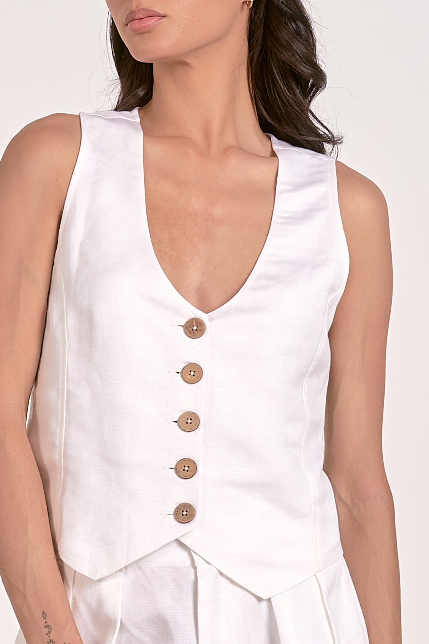 Hannah Vest White