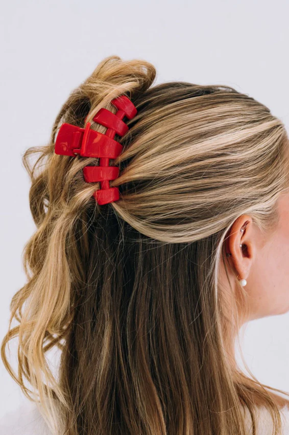 Classic Shimmer Red Hair Clip Medium