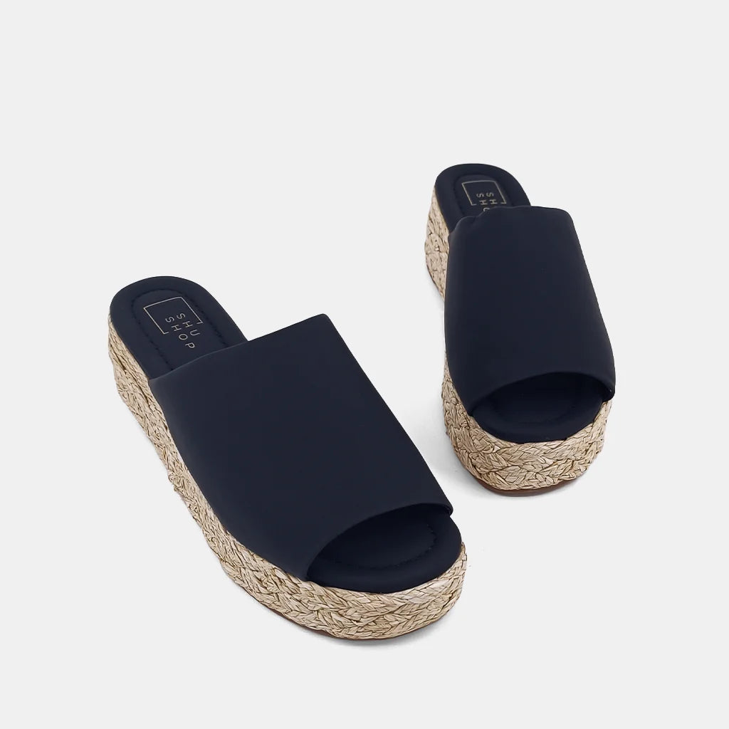 Lizzie Wedge Sandal Black