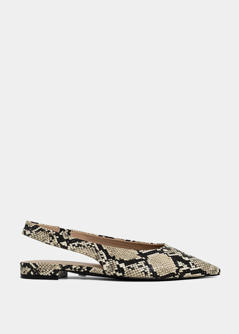 Amelia Flats