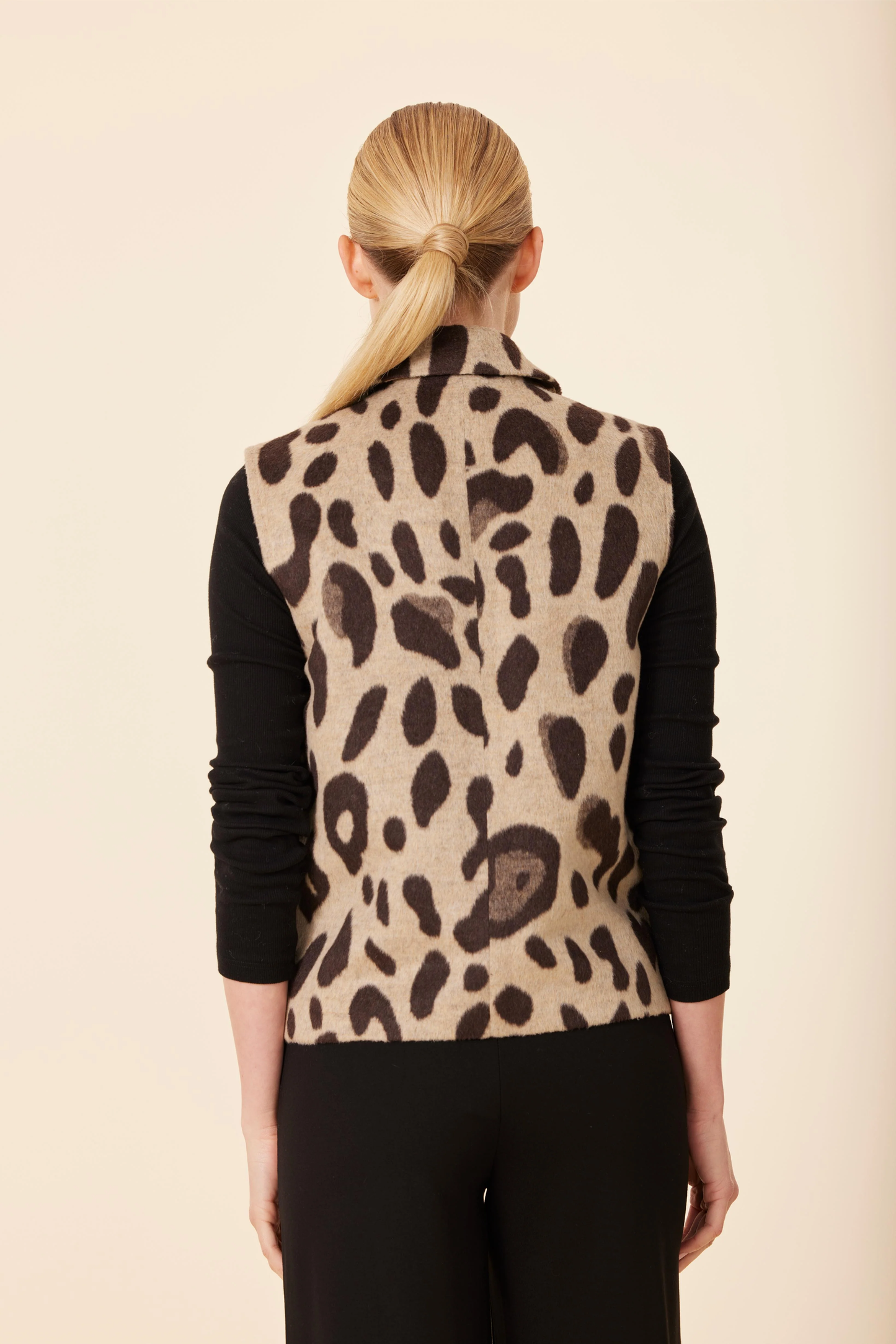 Tina Vest