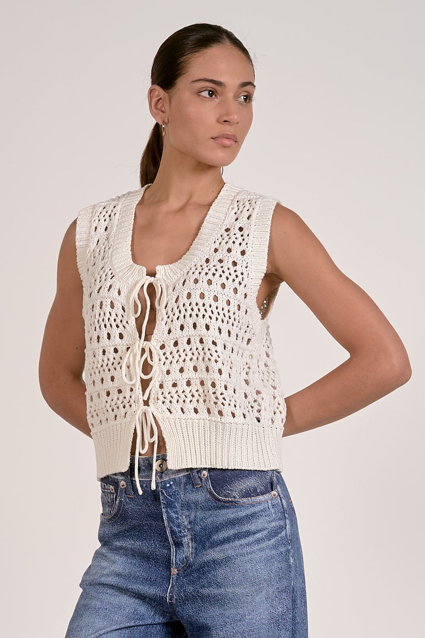 Lia Top White
