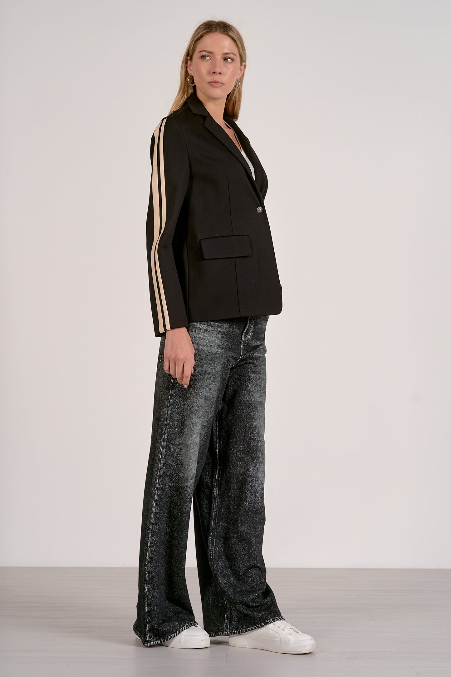 Ellie Track Blazer Black