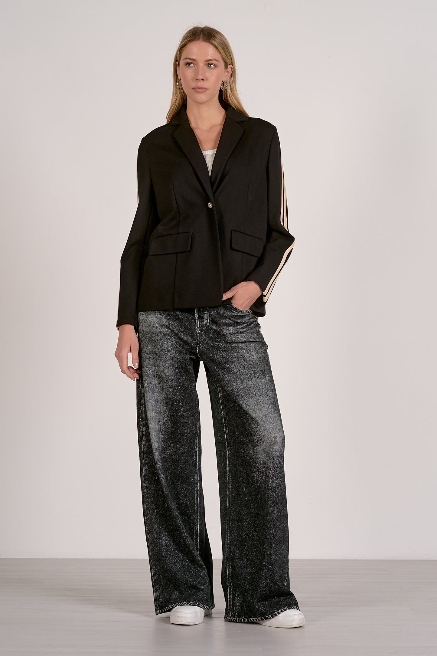 Ellie Track Blazer Black