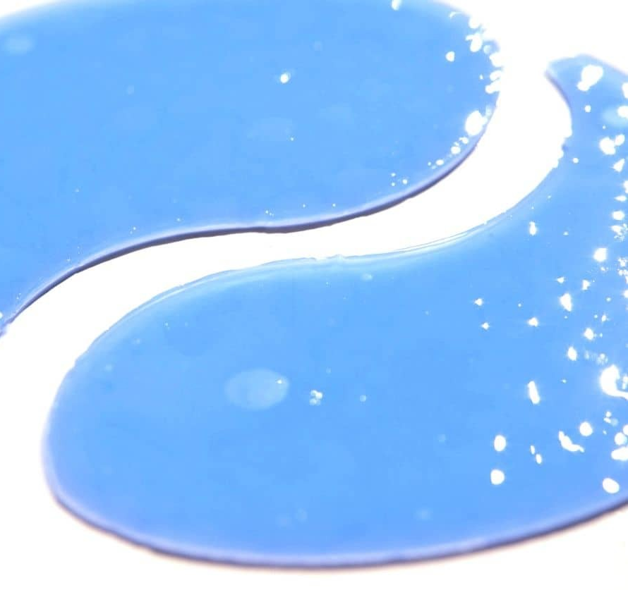 Serve Chilled Eye Gel Kit On Ice