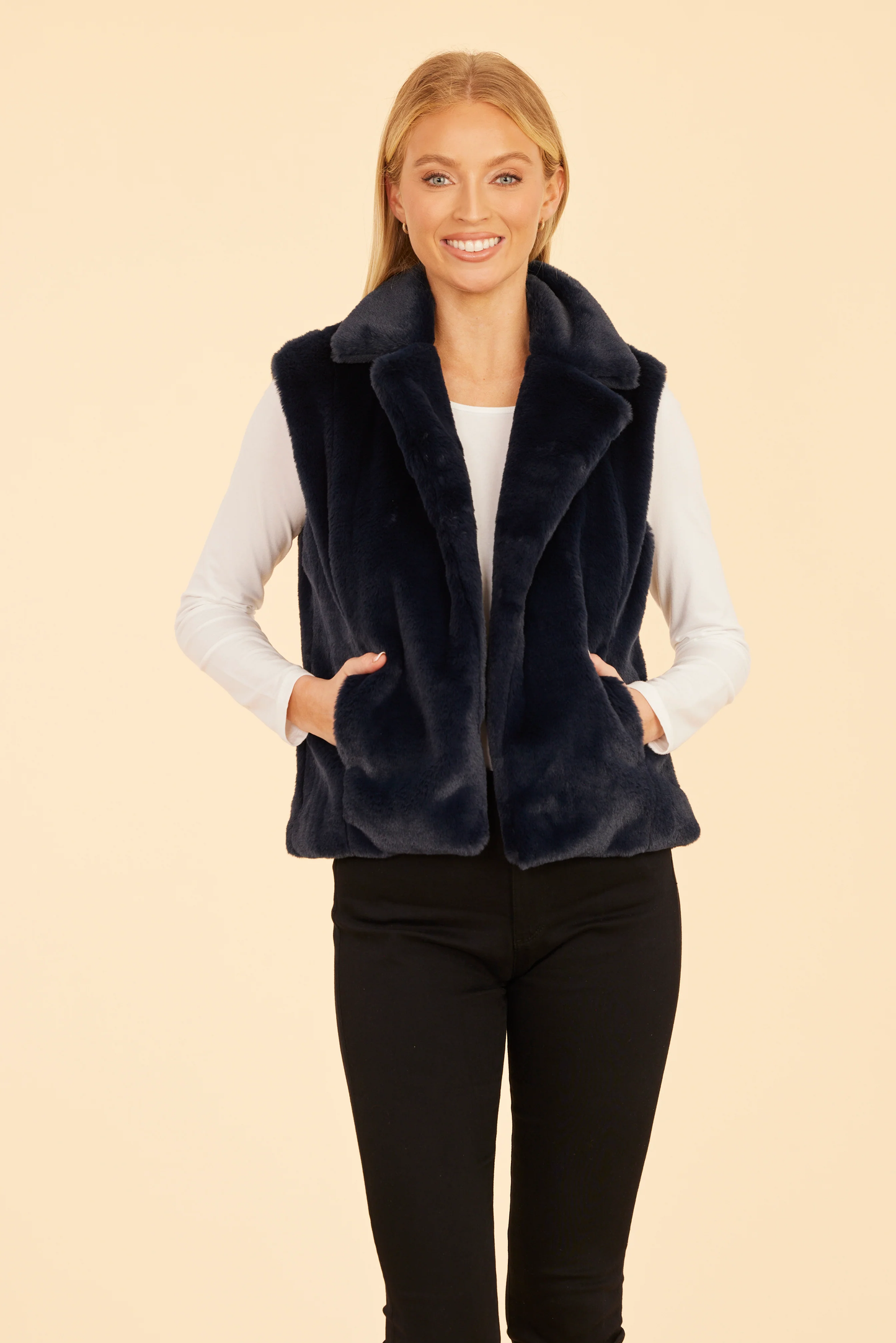 Diana Vest Navy